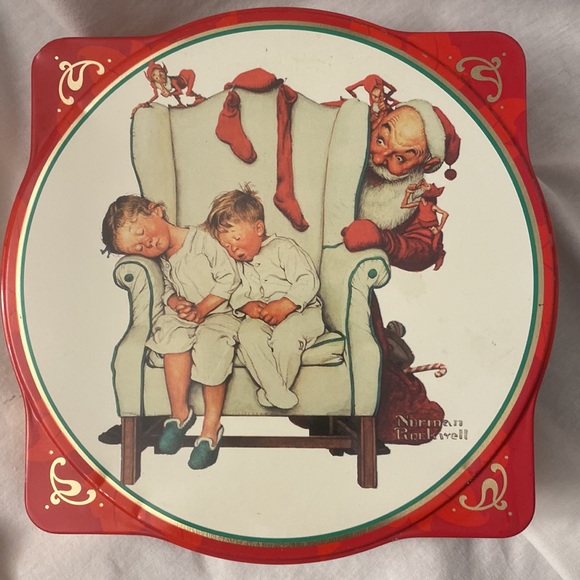 Lot of 3~Snickers 93’-95’ Norman Rockwell Christmas Tins~Limited Editions. - Picture 2 of 11